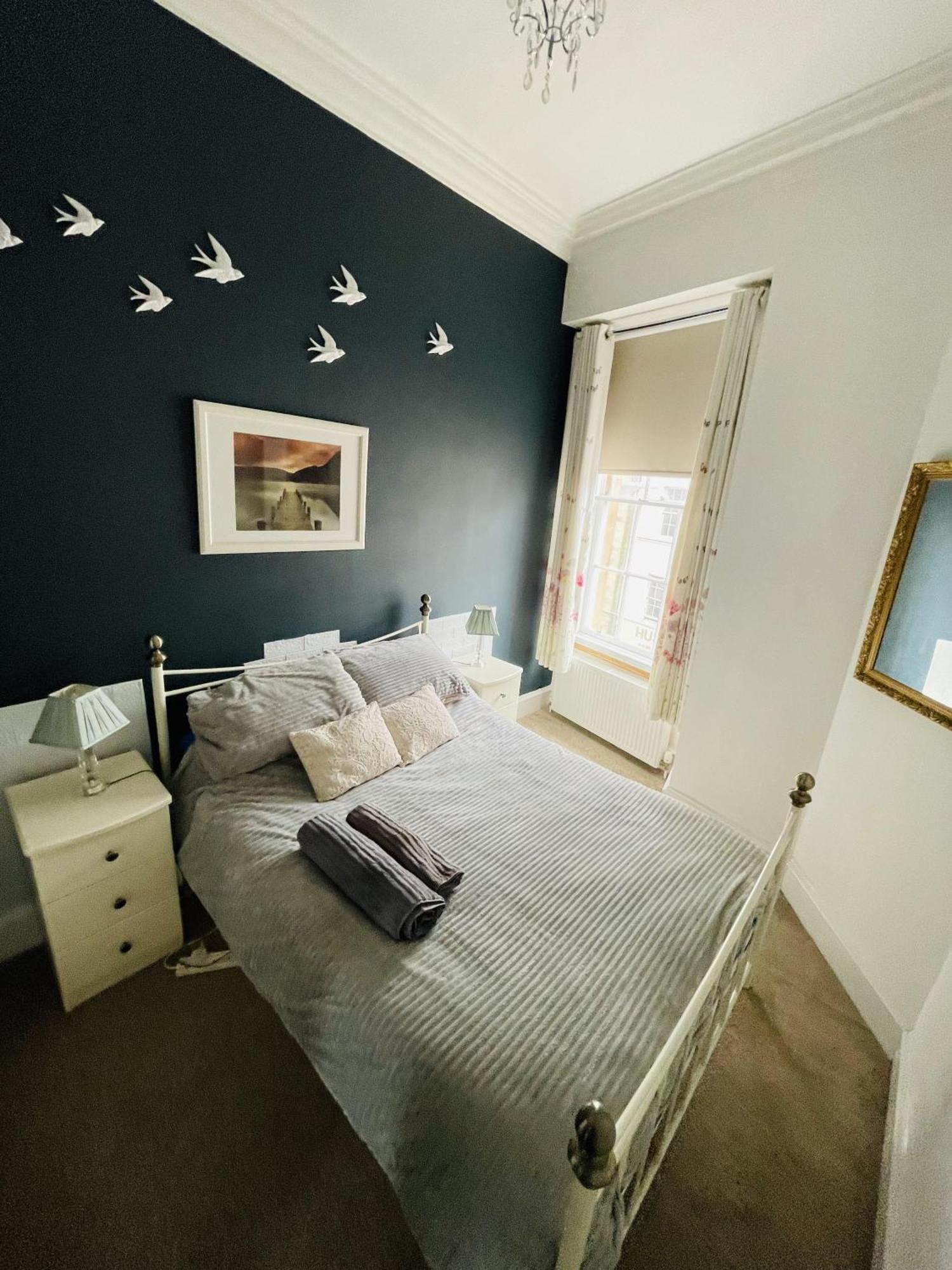 Charming 2-Bedroom Apartment Located In Ayr Exteriör bild