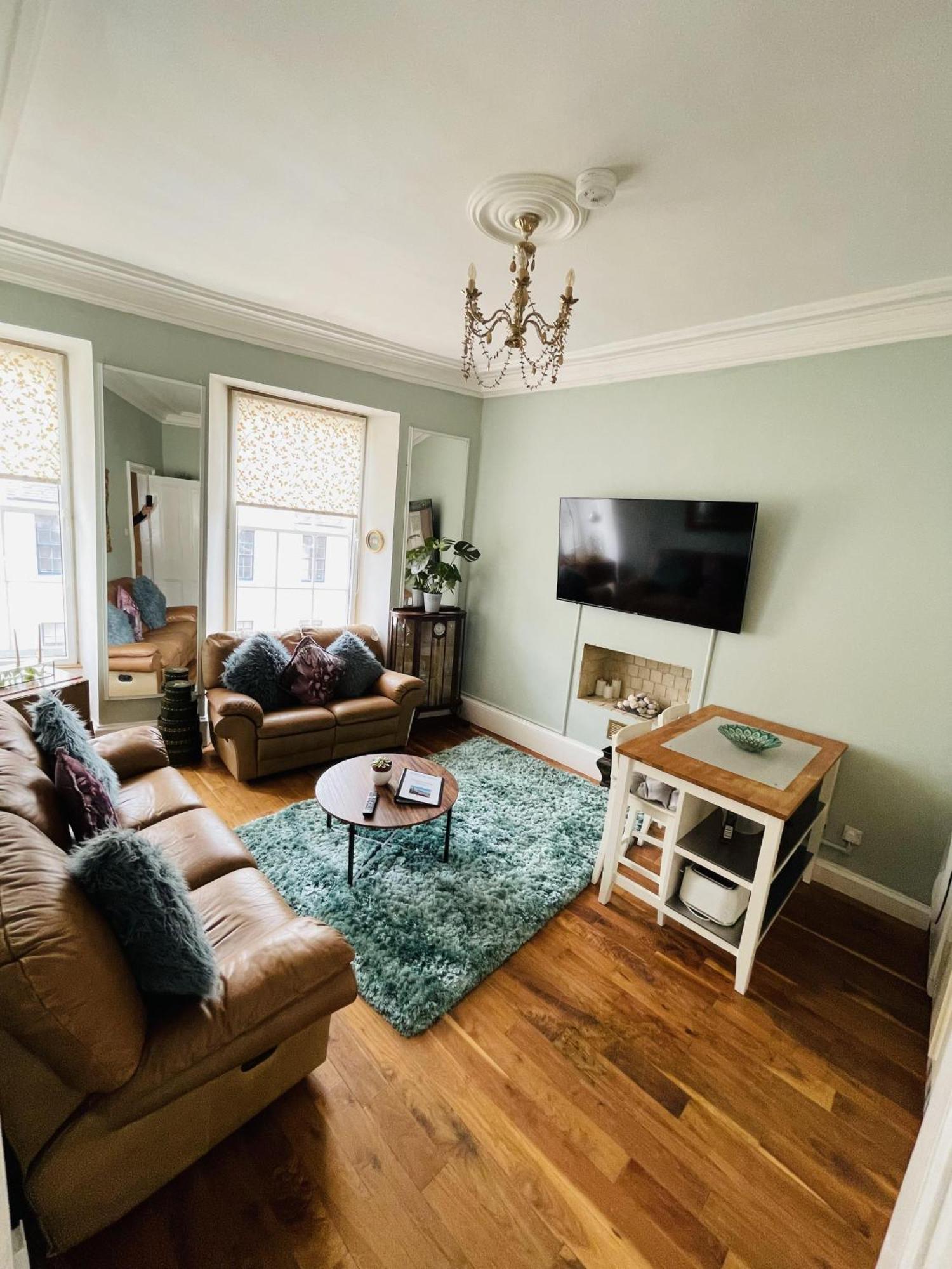 Charming 2-Bedroom Apartment Located In Ayr Exteriör bild